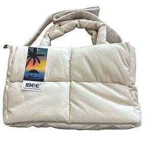 IBEE NWT‎ Puffer Bag Crossbody Ivory